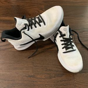 Mamba Focus Court Shoes